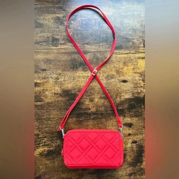 RETIRED: Vera Bradley | ladies Cardinal Red mini crossbody handbag. - Picture 5 of 13